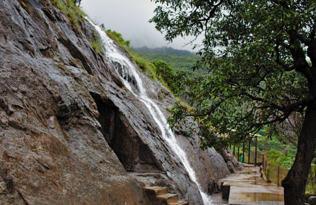Kamshet Waterfall spots