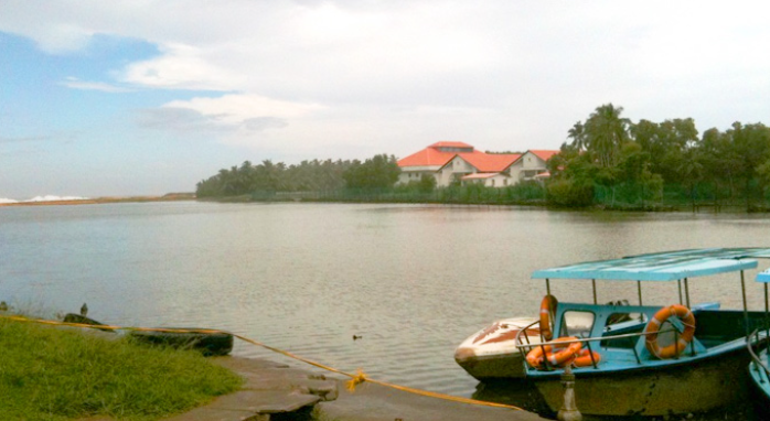 Veli Lake tourist village