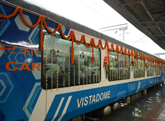 vistadome train from bangalore to mangalore