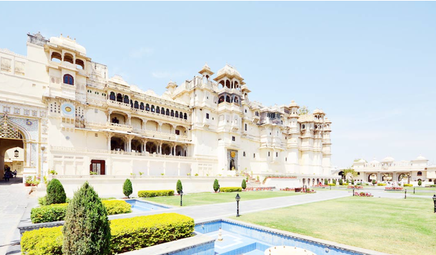 udaipur city palace